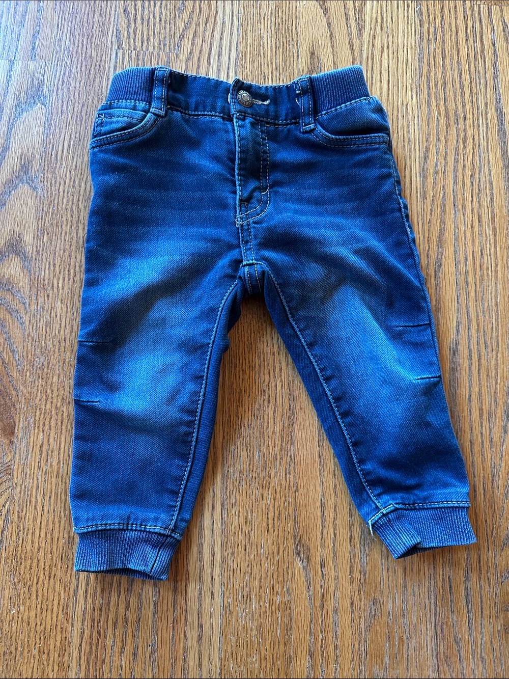 Levi denim jogger - pull on - 18m